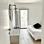 Aptments4 - Real Estate Solutions Daire