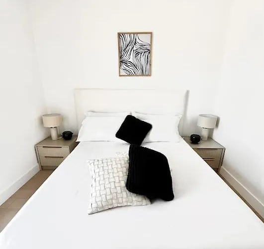 Aptments4 - Real Estate Solutions Apartment Olbia